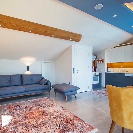 Sleeps 4 Pool Air Con Wifi Kalkan