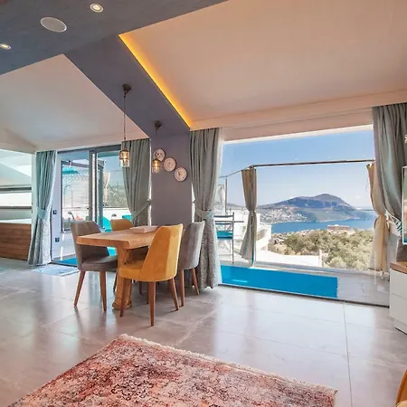 Sleeps 4 Pool Air Con Wifi Villa Kalkan