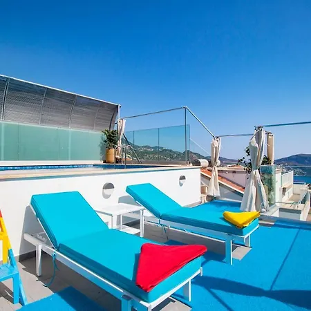 Sleeps 4 Pool Air Con Wifi Kalkan