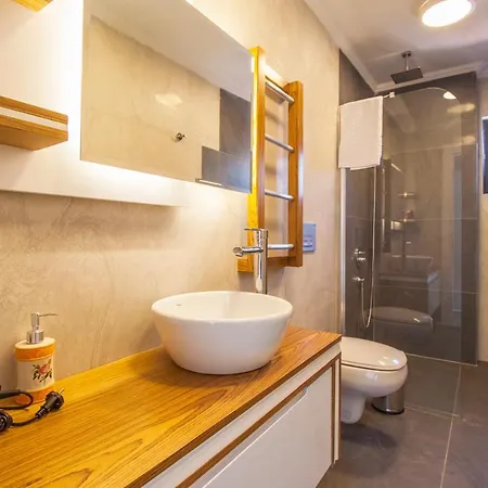 Sleeps 4 Pool Air Con Wifi Villa Kalkan